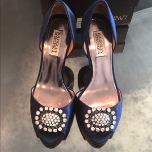 Badgley Mishka Navy Satin Heels -Lacie Size 7 1/2